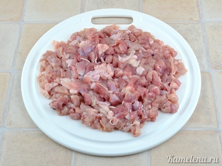 С окорочков срезать мясо, и