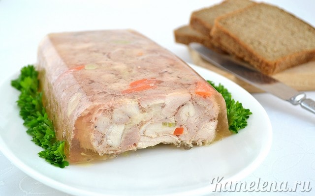 Куриный рулет с желатином