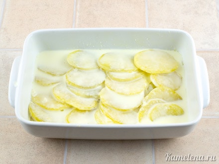 Залить смесью, в которой