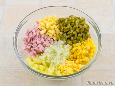 Яйца и картофель в мундире