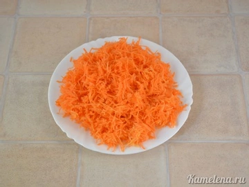 Салат из моркови с изюмом и орехами - рецепт с пошаговыми фото | ne-dieta