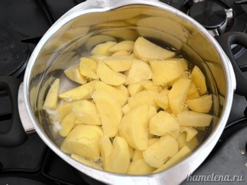 Как готовить вареники с сырой картошкой