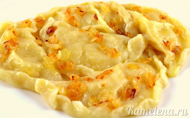 Домашние вареники с картошкой. Рецепт вареников с варёным картофелем