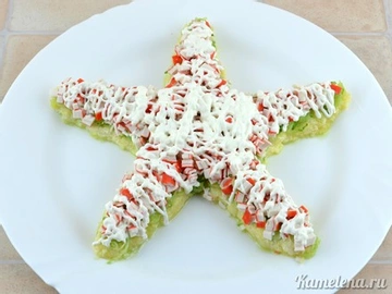 Салат Морская звезда с красной рыбой и креветками рецепт 👌 с фото пошаговый | Как готовить салаты