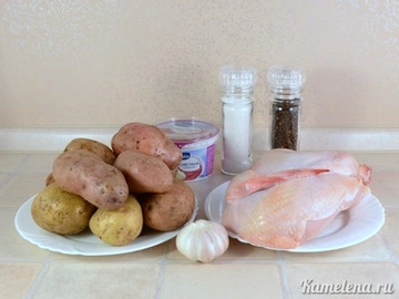 Картошка с курицей в сливках в духовке
