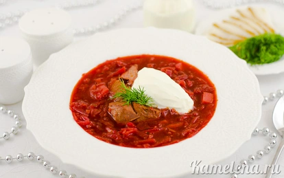 Украинский борщ с фасолью и томатной пастой