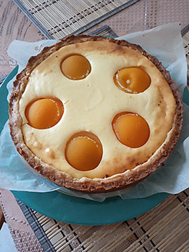 Как приготовить Ароматный творожный пирог с персиками просто рецепт пошаговый