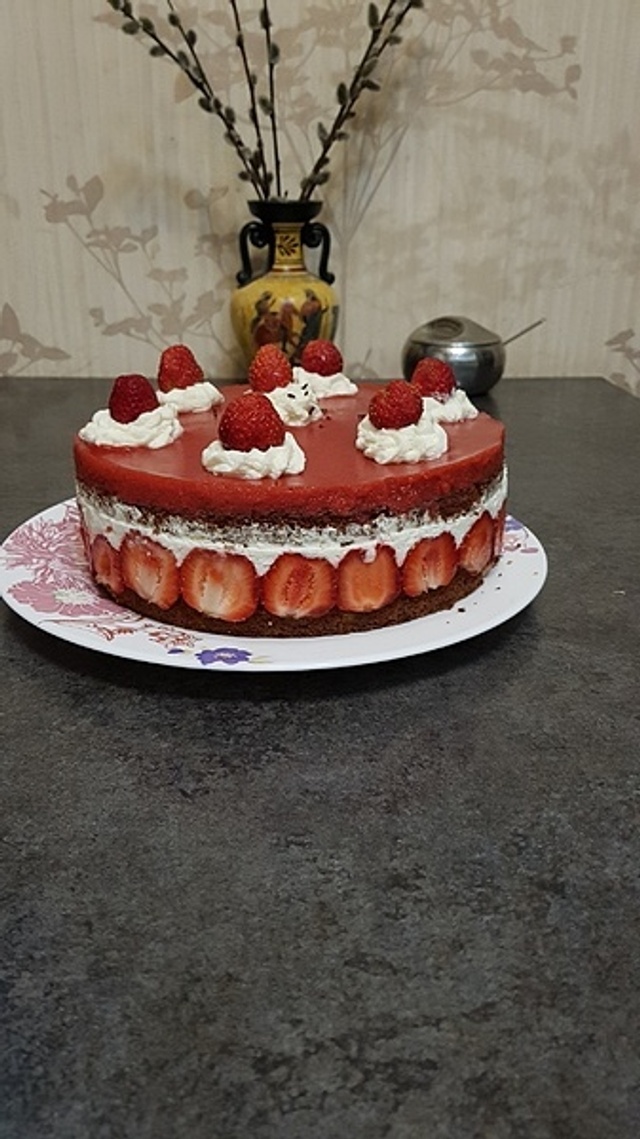 Торт Фрезье с клубникой: рецепт с фото