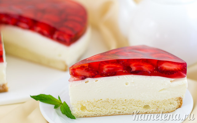 "Creamy Cloud" Mousse Cake with Strawberries — step-by-step recipe with photos — Kamelena